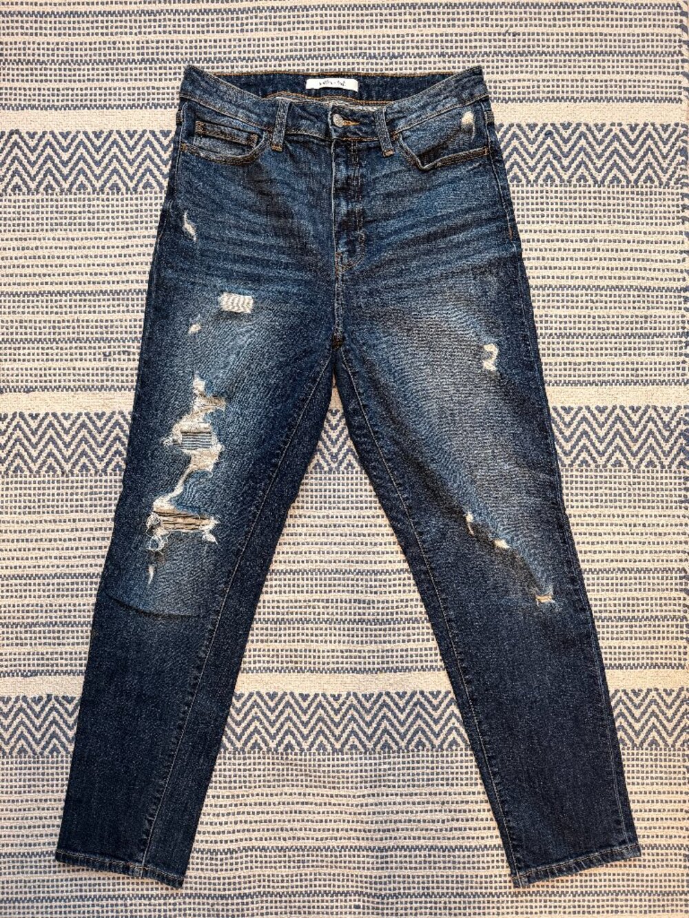 Willow & Root The Mom Jean – Women’s Size 29 – NEW WITHOUT TAGS